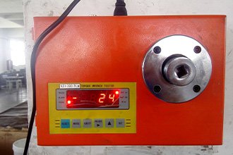 Torque wrench calibration NJB-300